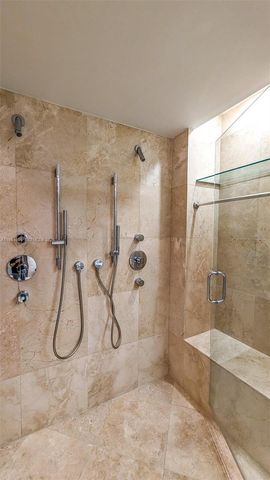 6000 Collins Ave 111, Miami Beach, FL 33140