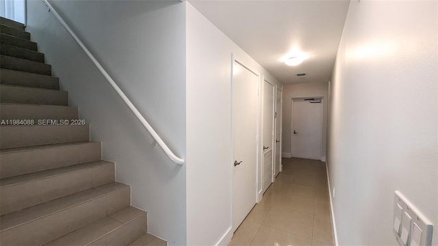 6000 Collins Ave 111, Miami Beach, FL 33140