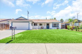 701 W Theta Avenue, Porterville, CA 93257