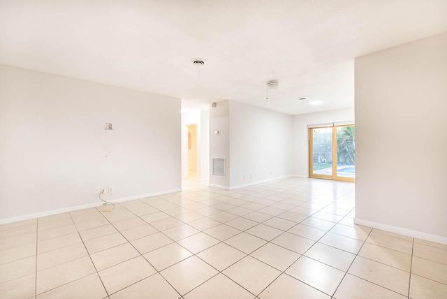 1302 S Congress Avenue, Delray Beach, FL 33445