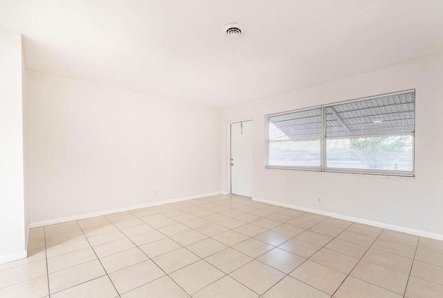 1302 S Congress Avenue, Delray Beach, FL 33445