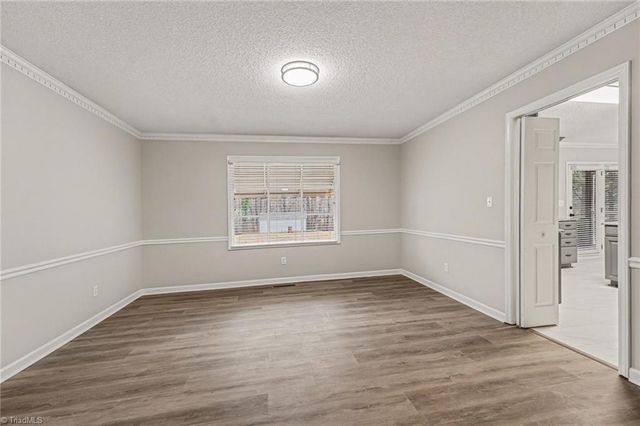 190 Scottsdale Lane, Clemmons, NC 27012