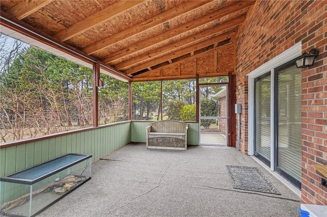 190 Scottsdale Lane, Clemmons, NC 27012