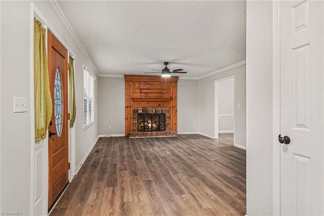 190 Scottsdale Lane, Clemmons, NC 27012