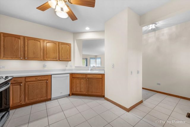 12178 White Tail Lane, Huntley, IL 60142