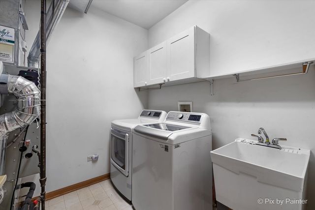 12178 White Tail Lane, Huntley, IL 60142