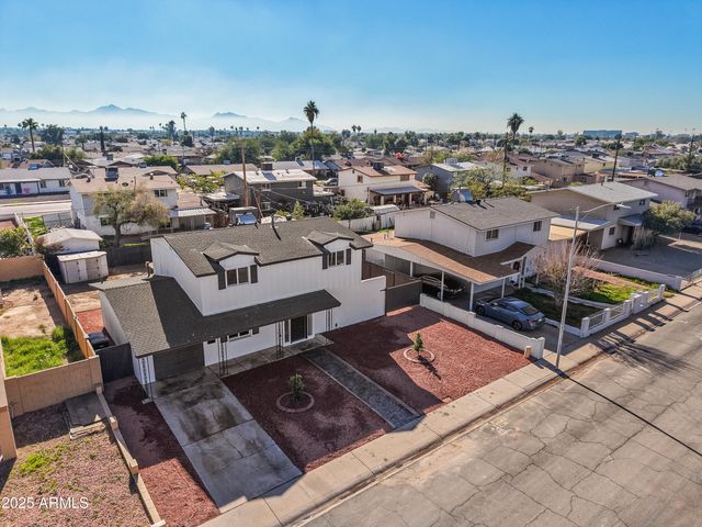 8117 W Whitton Avenue, Phoenix, AZ 85033