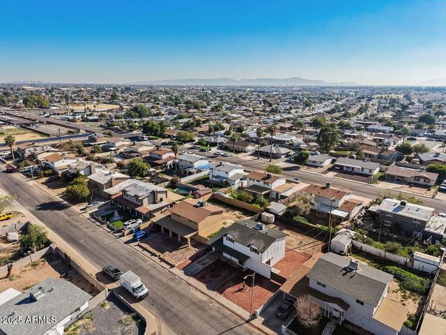 8117 W Whitton Avenue, Phoenix, AZ 85033