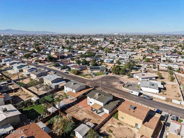 8117 W Whitton Avenue, Phoenix, AZ 85033