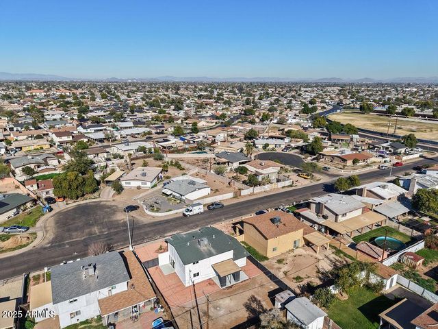 8117 W Whitton Avenue, Phoenix, AZ 85033