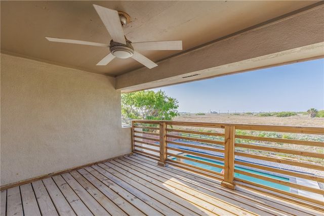 13917 Primavera Dr, Corpus Christi, TX 78418
