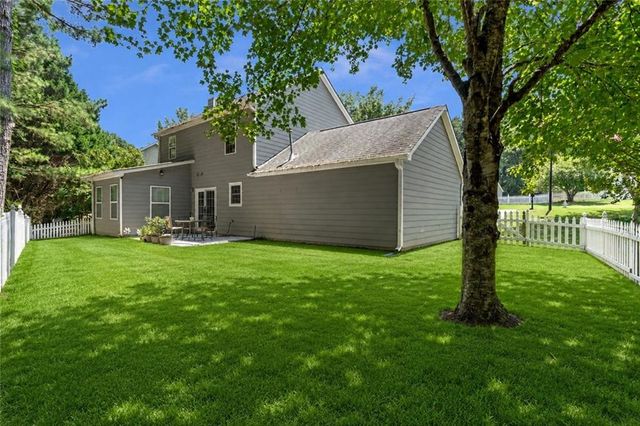 5775 River Ridge Lane, Sugar Hill, GA 30518