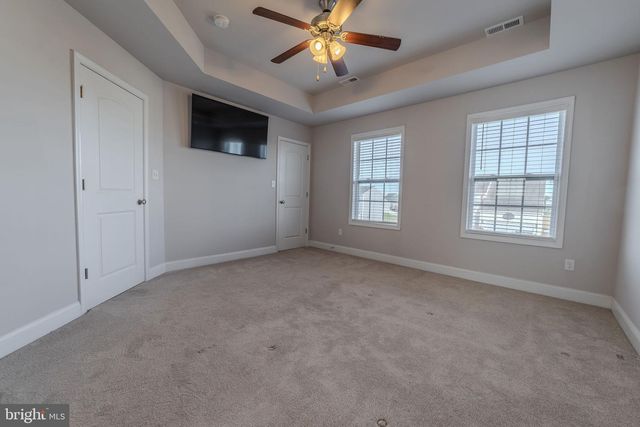 127 CHANDLERS GLEN DR, Bunker Hill, WV 25413