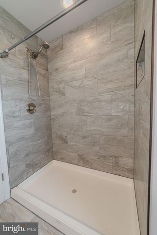 127 CHANDLERS GLEN DR, Bunker Hill, WV 25413