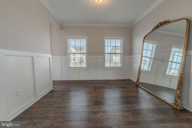 127 CHANDLERS GLEN DR, Bunker Hill, WV 25413