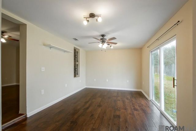 13515 Rose Dr, Walker, LA 70785