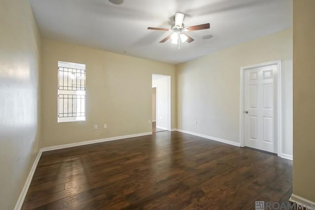 13515 Rose Dr, Walker, LA 70785