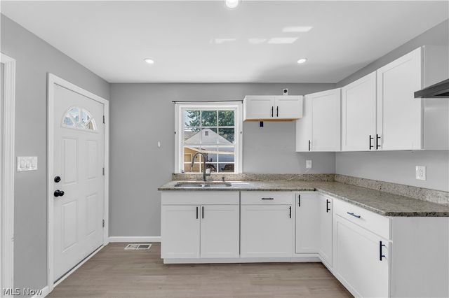 3056 W 115th Street, Cleveland, OH 44111