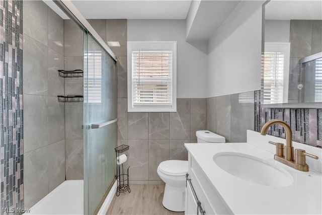 3056 W 115th Street, Cleveland, OH 44111