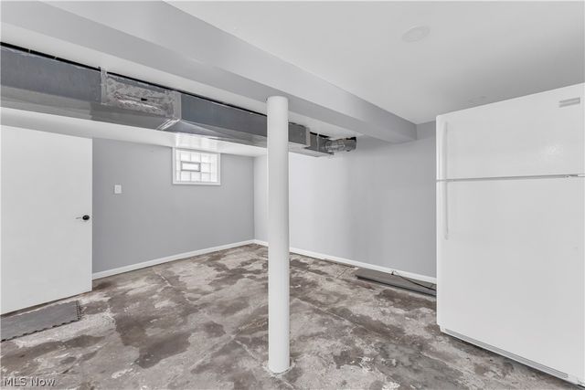 3056 W 115th Street, Cleveland, OH 44111
