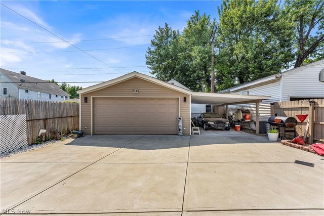 3056 W 115th Street, Cleveland, OH 44111
