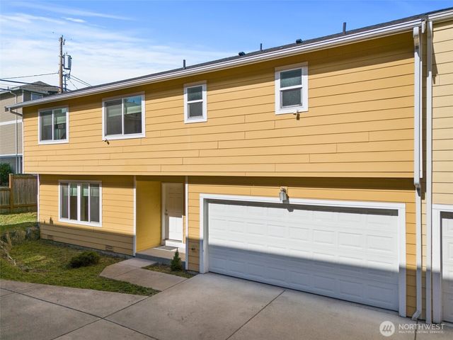 3128 Broadway Avenue #C, Everett, WA 98201