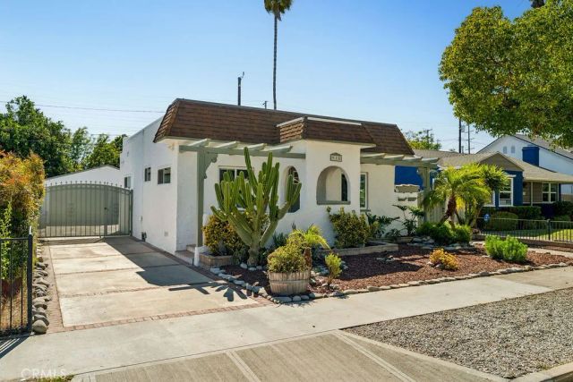 915 N Valley, Burbank, CA 91505