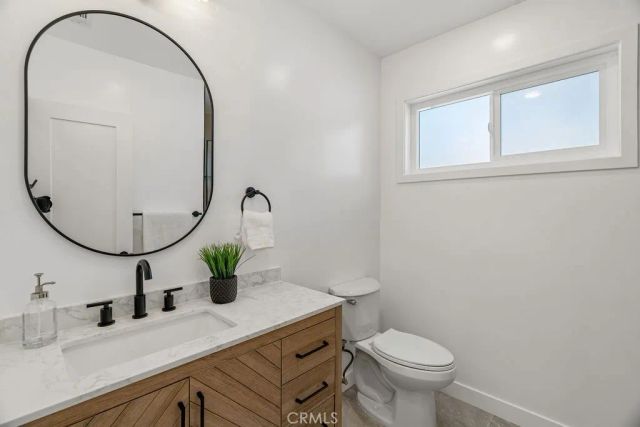 915 N Valley, Burbank, CA 91505