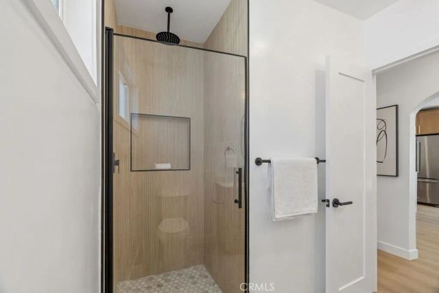 915 N Valley, Burbank, CA 91505