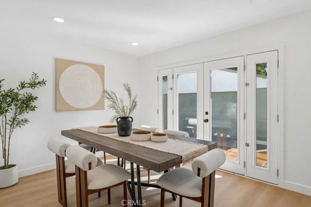 915 N Valley, Burbank, CA 91505