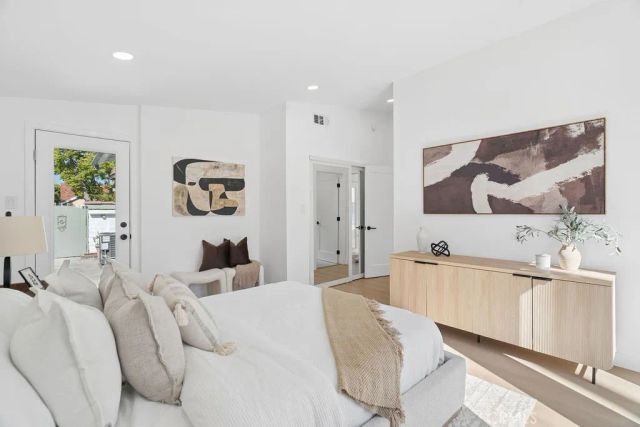 915 N Valley, Burbank, CA 91505