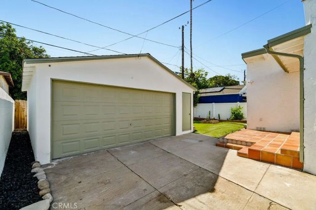 915 N Valley, Burbank, CA 91505