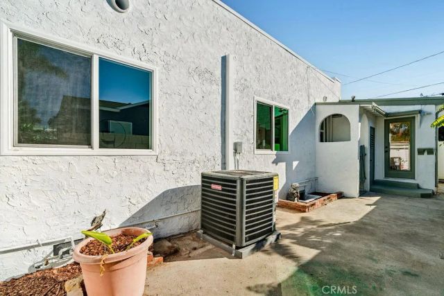 915 N Valley, Burbank, CA 91505