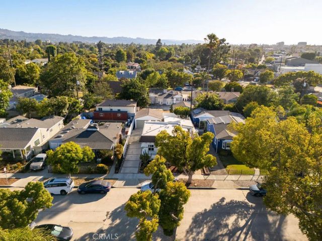 915 N Valley, Burbank, CA 91505