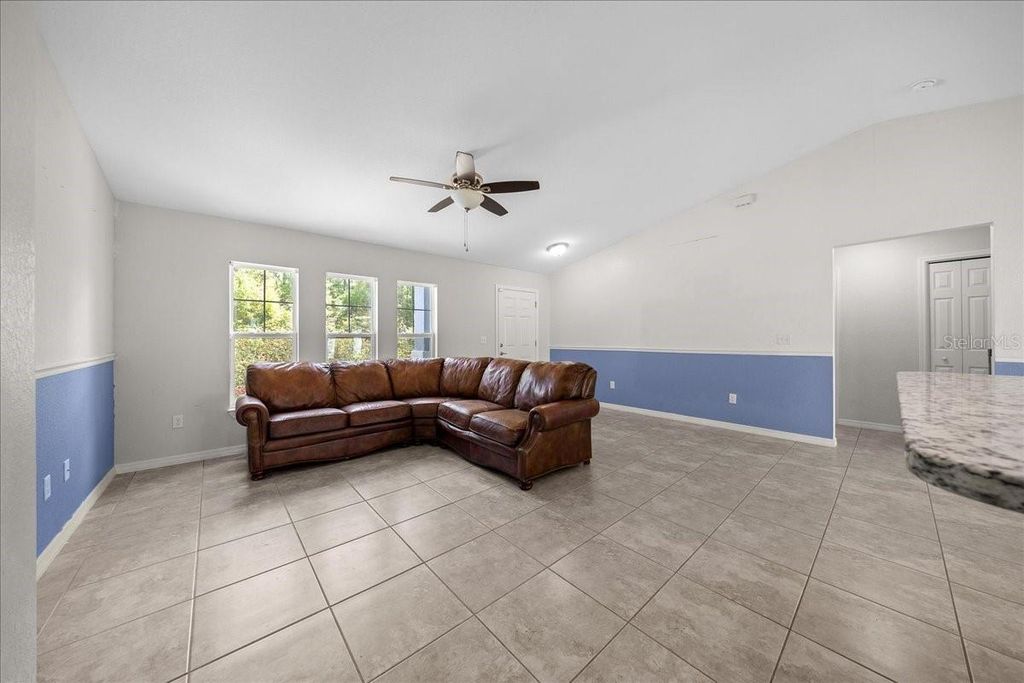 Image 21 of property listing at 5488 NW 61ST AVENUE, Ocala, FL 34482
