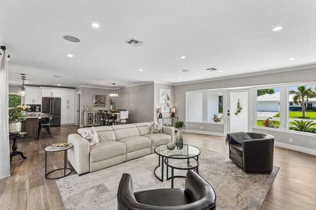 1298 Walnut Terrace, Boca Raton, FL 33486