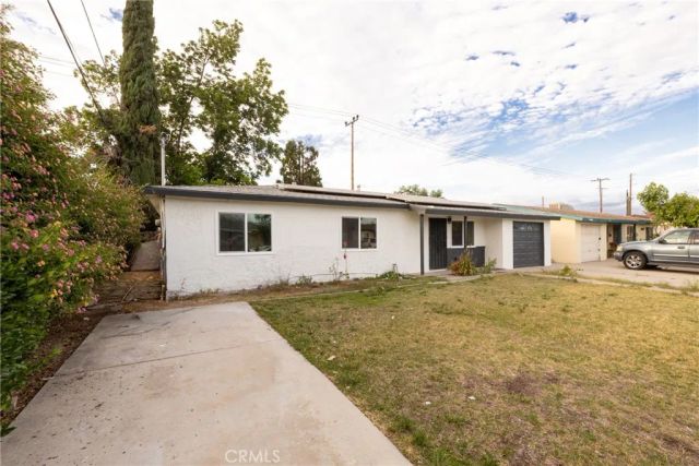 424 E 1st, Rialto, CA 92376