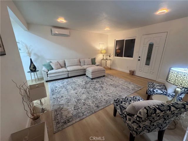 424 E 1st, Rialto, CA 92376