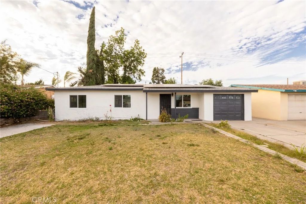 424 E 1st, Rialto, CA 92376