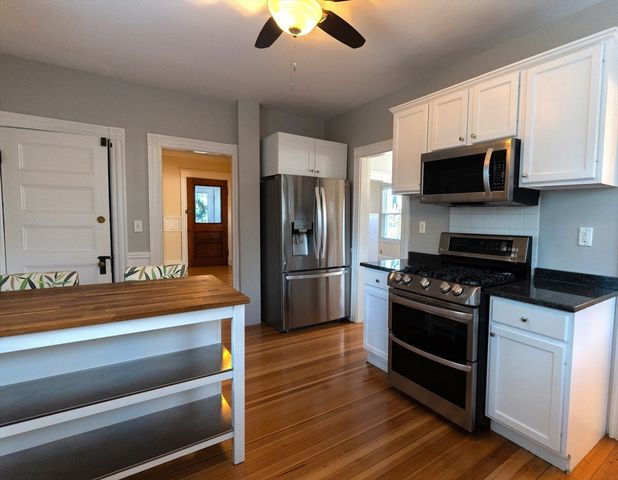 118 Newburg Street 118, Boston, MA 02130