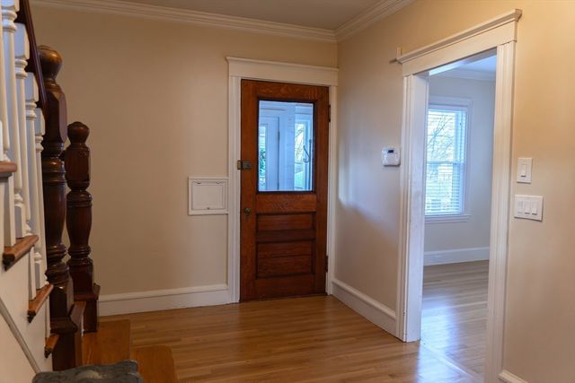 118 Newburg Street 118, Boston, MA 02130