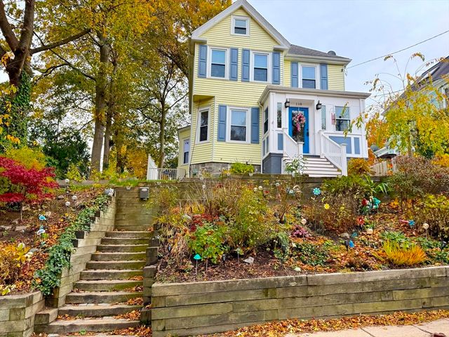 118 Newburg Street 118, Boston, MA 02130