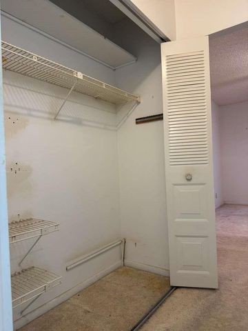 601 NW 78th Ter 205, Margate, FL 33063