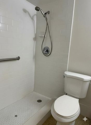 601 NW 78th Ter 205, Margate, FL 33063