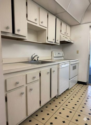 601 NW 78th Ter 205, Margate, FL 33063