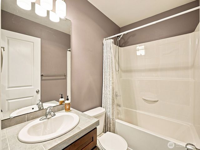 3005 34th Place, Everett, WA 98201