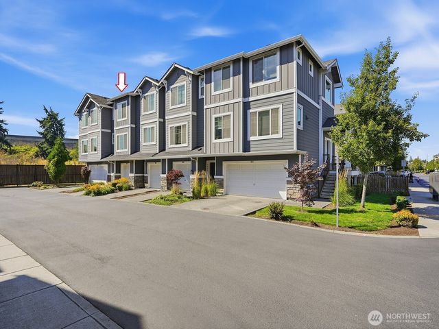 3005 34th Place, Everett, WA 98201