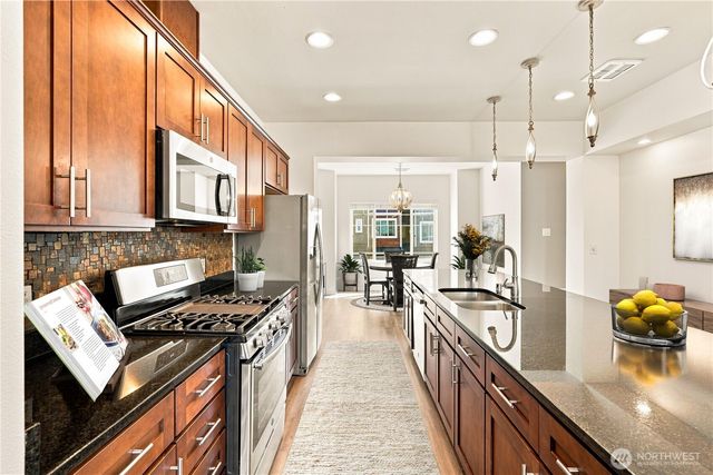 3005 34th Place, Everett, WA 98201