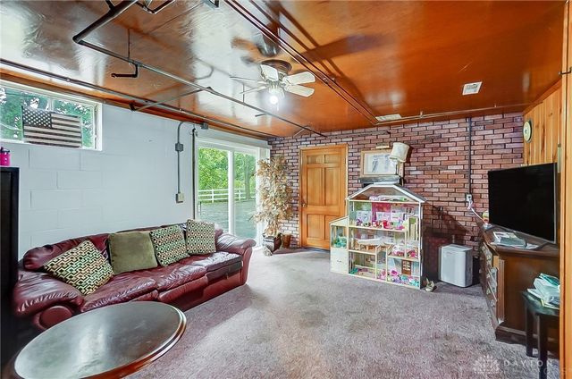 9034 Smyrna Road, New Paris, OH 45347