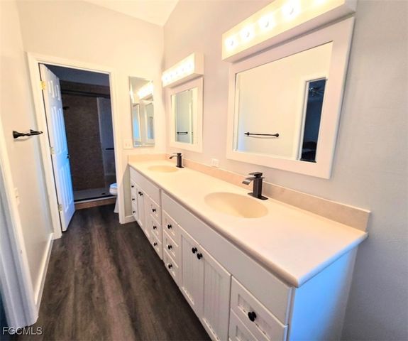 17703 Heron LN, Fort Myers, FL 33908